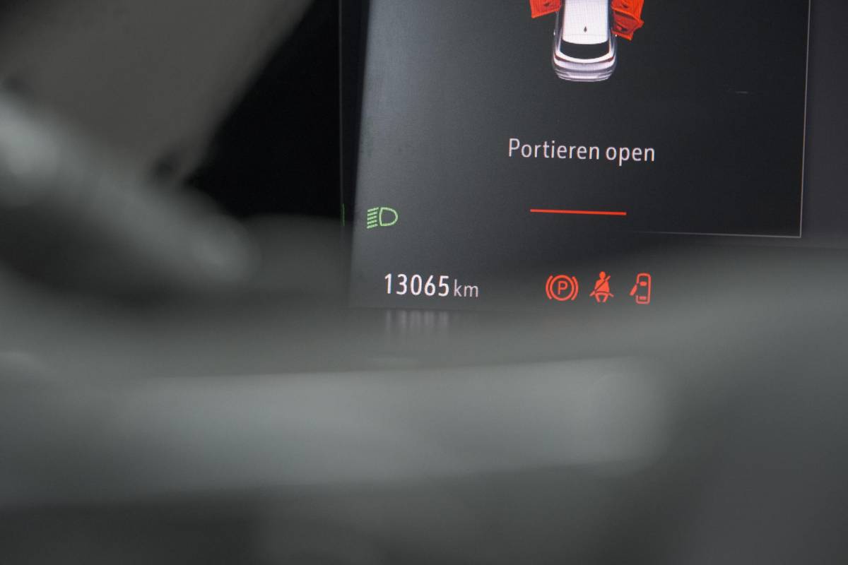 Opel Grandland Opel Grandland Turbo 130 AT8 Ultimate | Camera | Adaptieve Cruise Control | Pack Winter | Elektronische Kofferklep