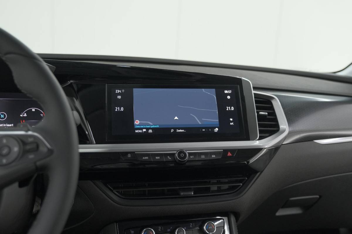 Opel Grandland Opel Grandland Turbo 130 AT8 Ultimate | Camera | Adaptieve Cruise Control | Pack Winter | Elektronische Kofferklep