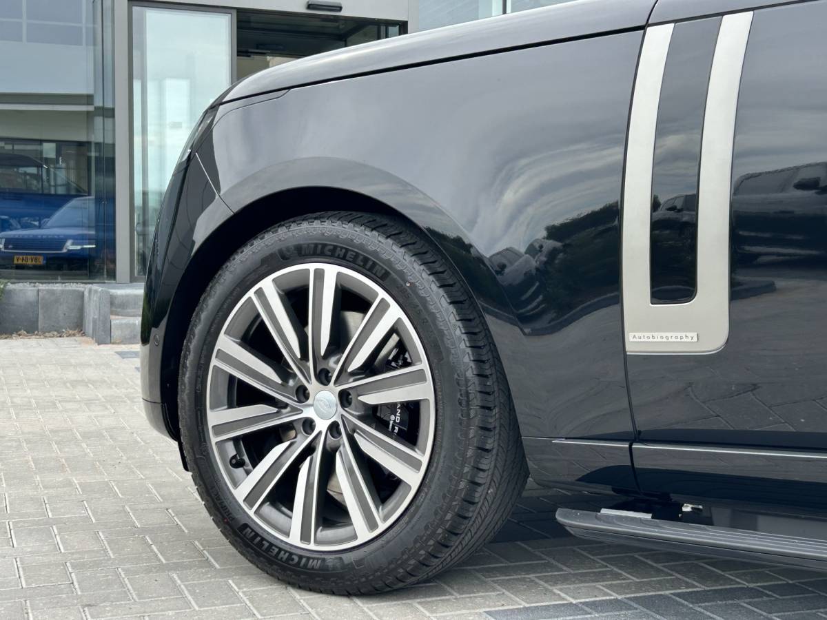 Land Rover Range Rover Land Rover Range Rover P550e 6-cil. Autobiography PHEV | NIEUW – 0 km | Perlino leder | Elektr. trekhaak tot 3.000kg |
