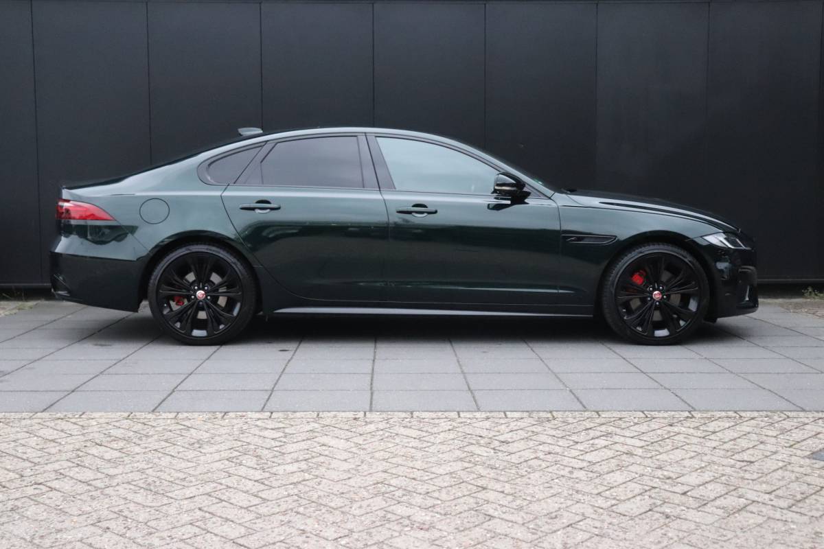 Jaguar XF Jaguar XF 2.0t AWD Portfolio | 300 PK | LEDER | MEMORY | STOEL/STUURVERW. | HEAD-UP | SCHUIFDAK | 360° CAMERA | MERIDIAN | CRUISE | NAVI |