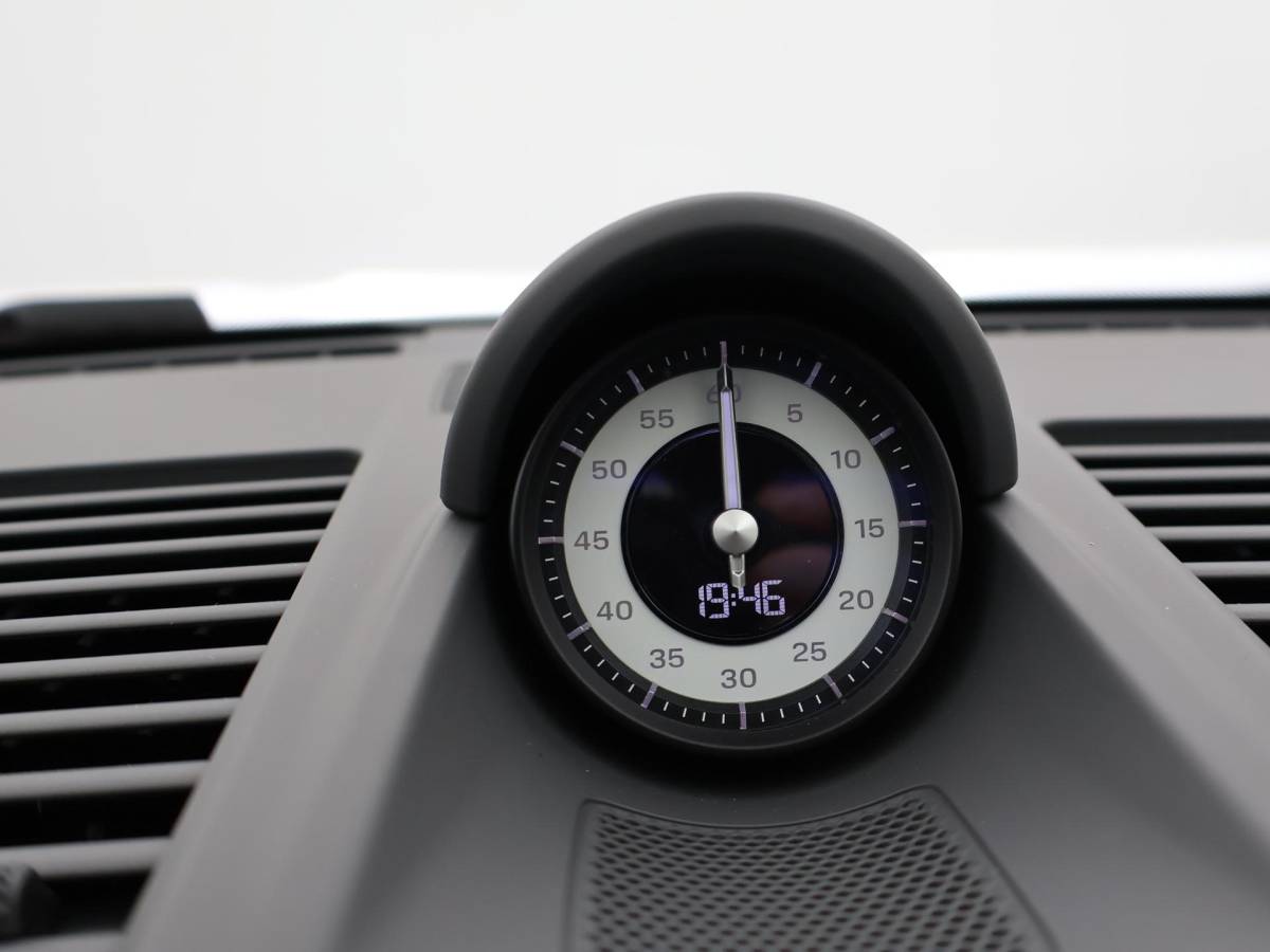 Porsche 911 Porsche 911 TARGA 4S 3.0 992 ORIG. NL *17.979 KM* + SPORTUITLAAT / SFEERVERLICHTING / 360 CAMERA