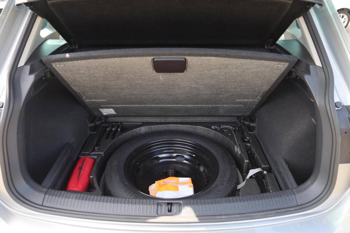 Volkswagen Tiguan Volkswagen Tiguan 1.4 TSI ACT Highline A. Cruise|Carplay|Panodak|Hud|Ecc|Navi|Stoelverw. |Trhk