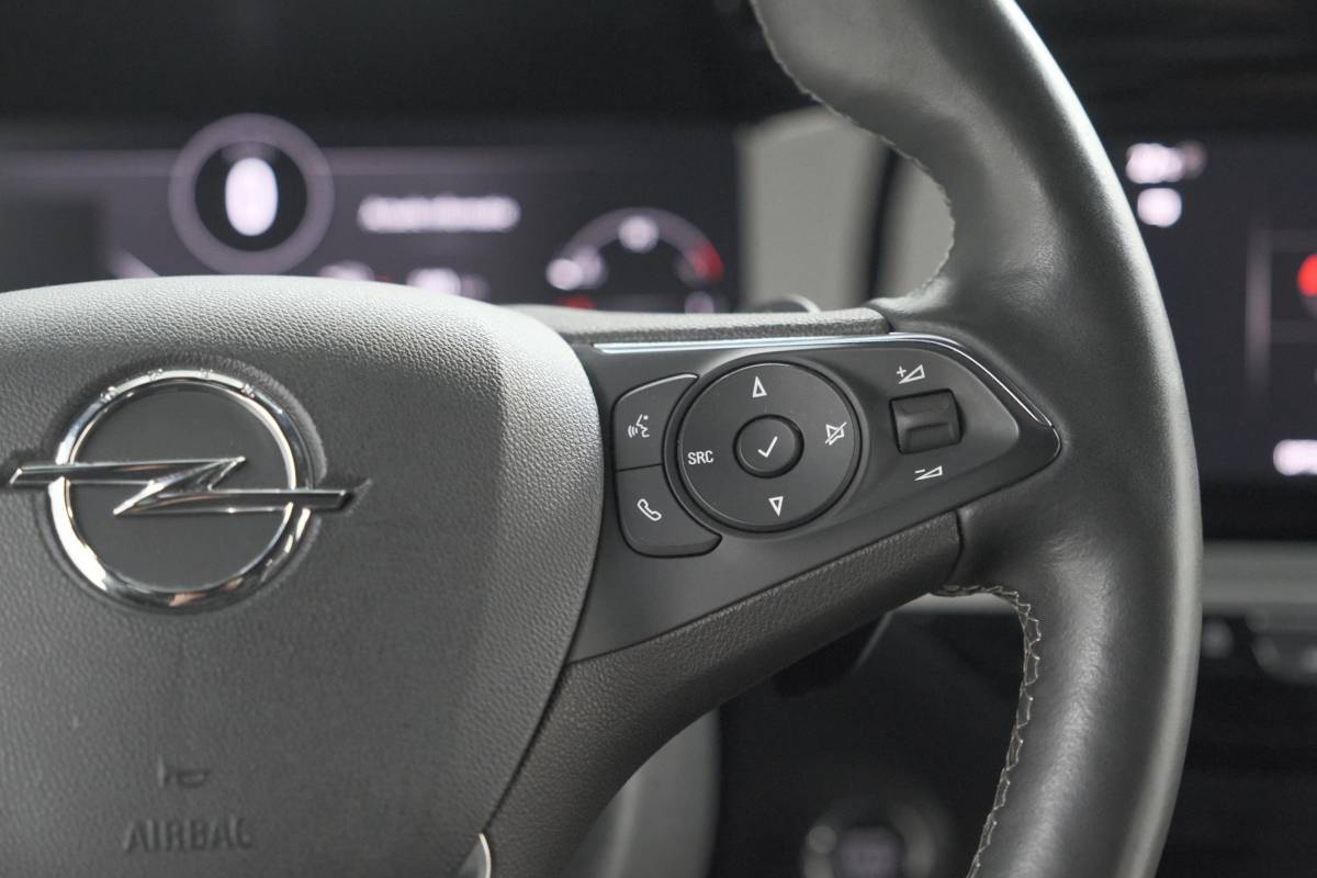 Opel Mokka Opel Mokka 130 Turbo Ultimate | Adaptieve Cruise Control | Camera | Pack Winter | Massage Functie