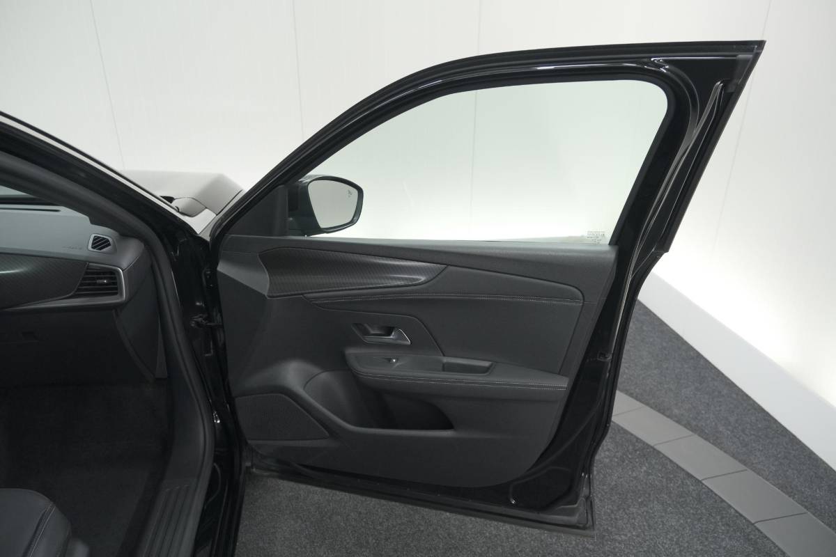 Opel Mokka Opel Mokka 130 Turbo Ultimate | Adaptieve Cruise Control | Camera | Pack Winter | Massage Functie